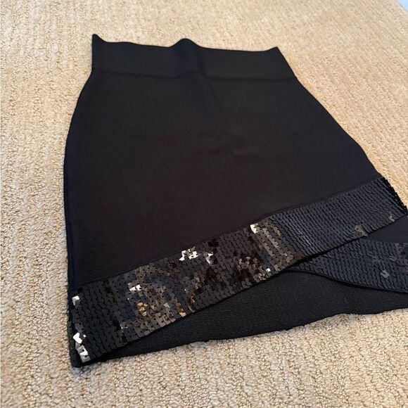 BCBGMaxAzria Black Bandage Skirt with sequence - Picture 3 of 7